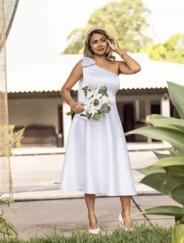 Vestido para Casamento Civil Manga Nula com Laço no Ombro (usado somente uma vez)