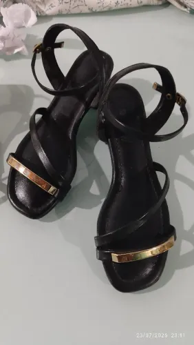 Sapato novo preto