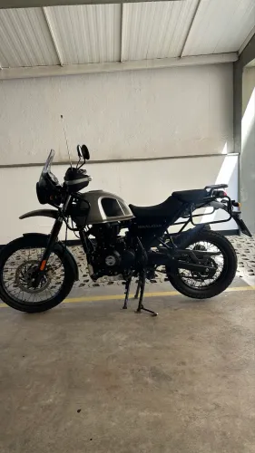 Royal Enfield Himalayan 411 2023 - Único Dono