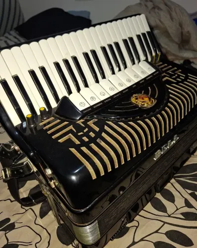 Acordeon Bell em 3° de voz