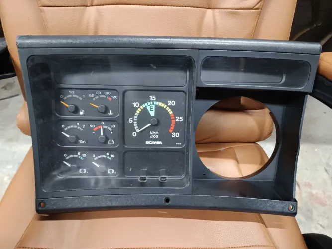 Painel de instrumentos Scania 113