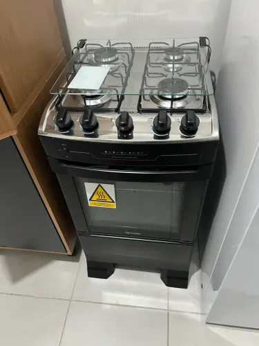 Fogão 4 bocas novo