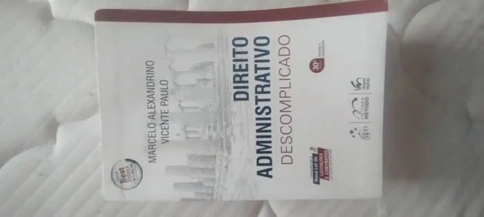 Livro de Direito Administrativo