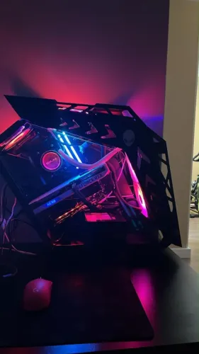 Pc Gamer Ryzen 7 7800X3D + RTX 4060GB