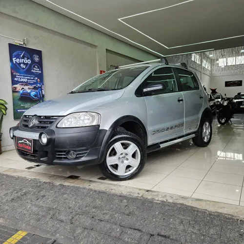 Volkswagen Crossfox 1.6 MI Total Flex 8V 5P 2008