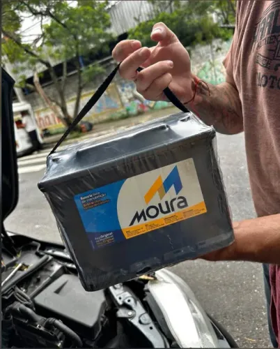 Baterias Automotivas com Garantia e Qualidade | Instalação e Teste no Local