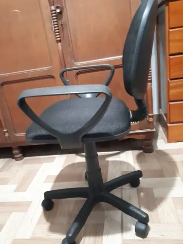 Cadeira escritório p/ home