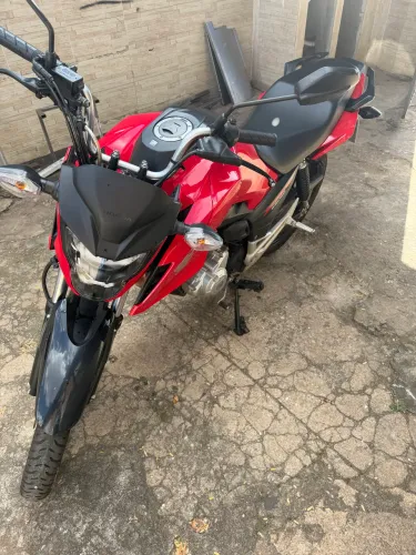 Moto fan 2025
