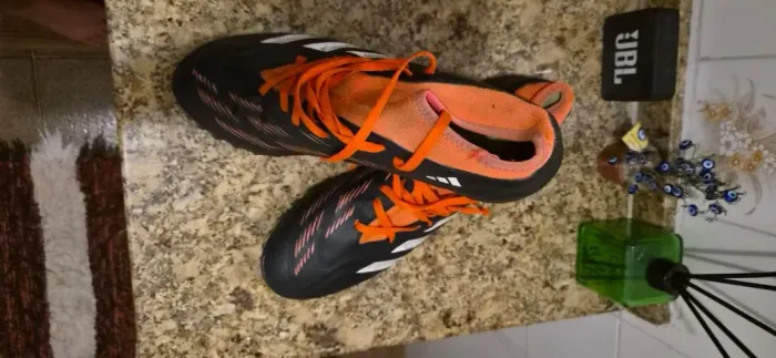 CHUTEIRA ADIDAS 43
