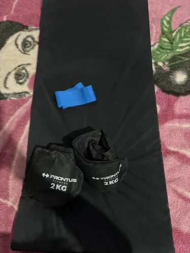 KIT academia colchonete + duas caneleiras de 2kg cada e um vans