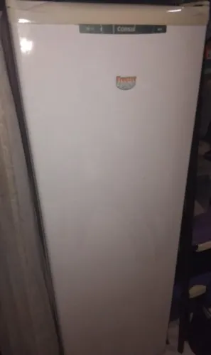 Freezer vertical Consul 195 L