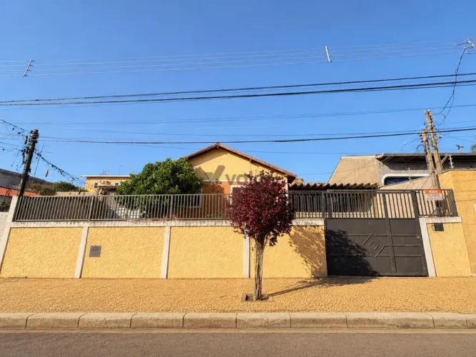 Casa à venda em Campinas, Jardim Quarto Centenário, com 2 quartos, com 161 m²