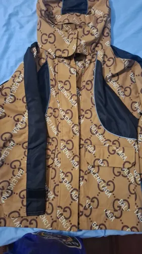 Jaqueta Gucci x Balenciaga 