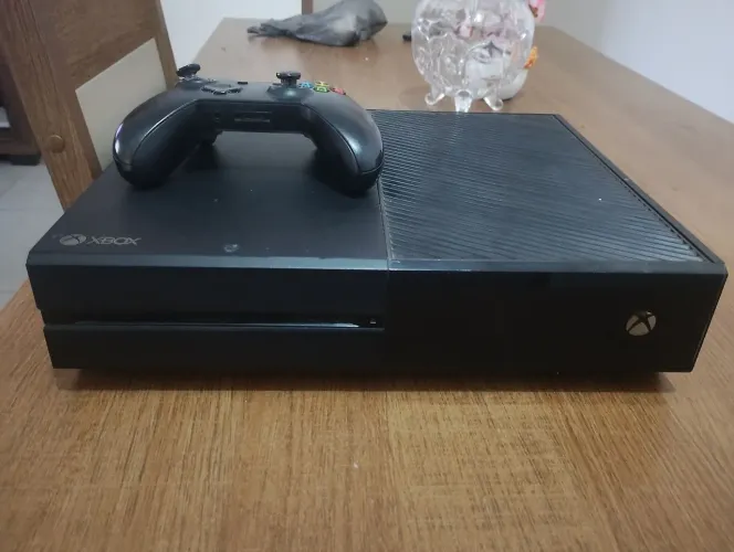 Vendo Xbox One 500 GB