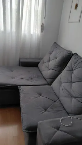 Sofá Retrátil e Reclinável Cinza - Confortável e seminovo