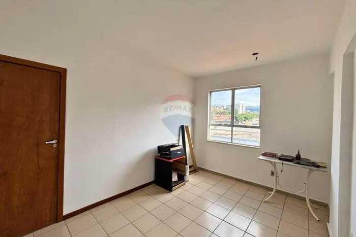 Sala Comercial à venda no Bairro Alpes