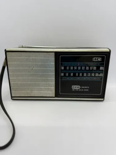 Rádio Vintage CCE Crown TR-330F AM/FM Solid State - Funcionando