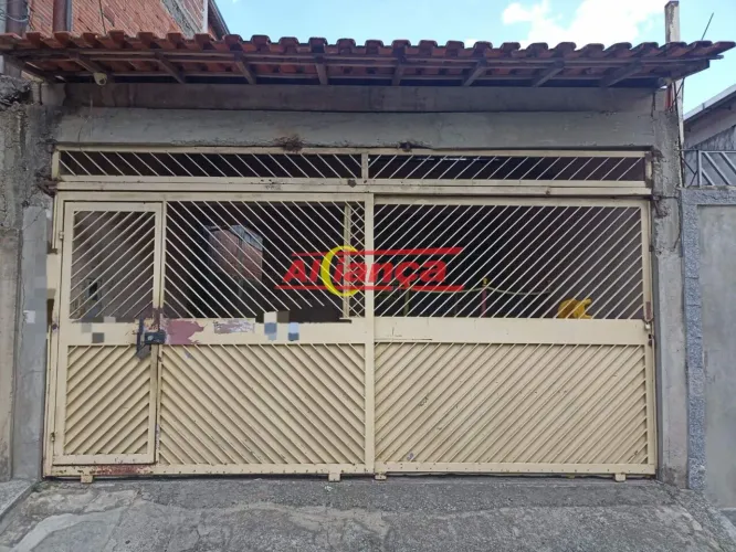 Casa com 2 dormitórios e terreno 5x25 no Jardim São João em Guarulhos