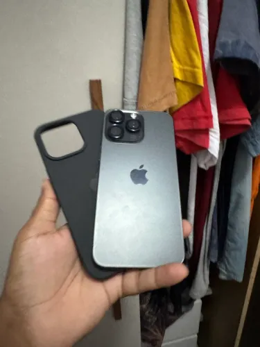iPhone 15 PRO Max 256Gigas vendo ou troco 