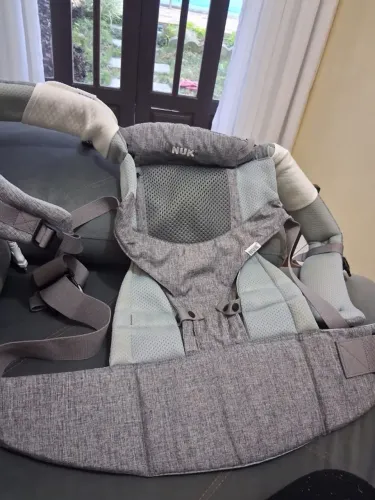 Canguru Carrega Bebê NUK Cinza - Ergonômico e Super Conservado