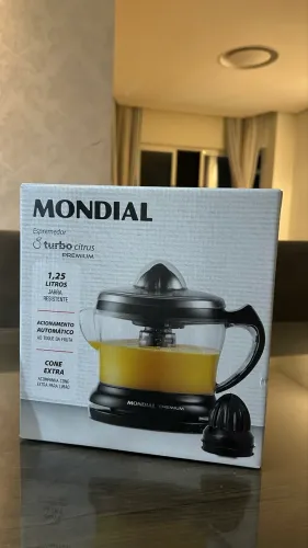 Espremedor de suco novo