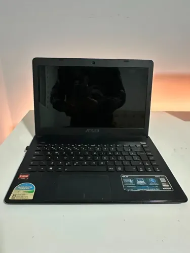 Notebook Asus