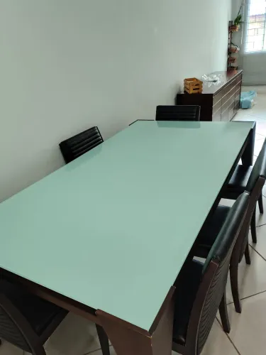 Vendo jogo de sala de jantar
