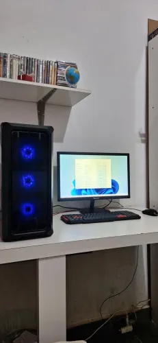 PC Xeon E5-2670 v3 Completo + Monitor 21,5? - 16 GB RAM