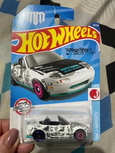 Hot Weels
