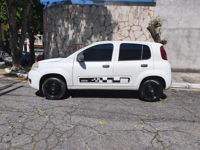 Fiat Uno Vivace/rua 1.0 EVO Fire Flex 8V 5P 2016