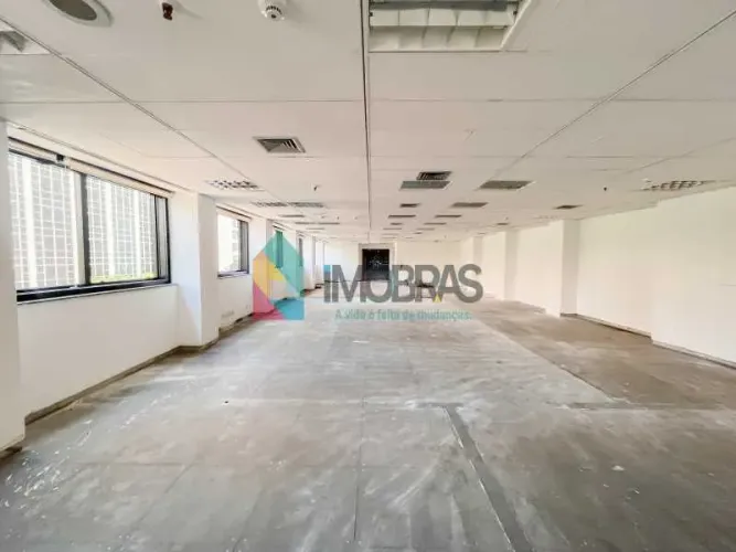 Sala - / Comercial / Centro