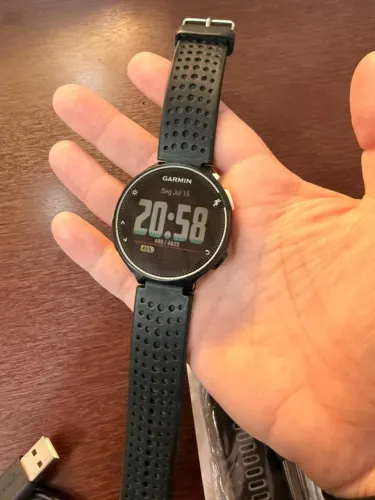 Garmin Forerunner 230 - Usado