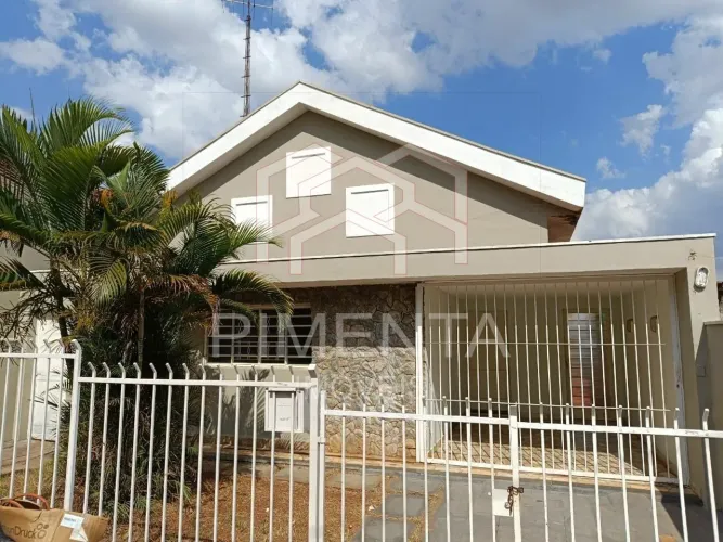 Casa 3 Dormitórios para locação em Franca - SP