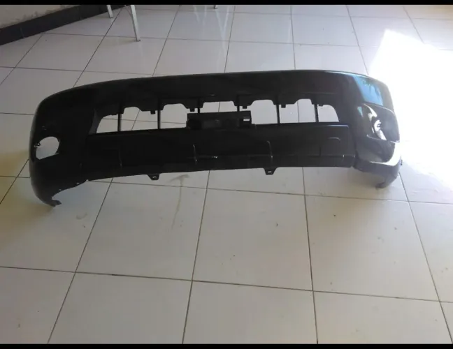 Para-choque Dianteiro Hilux 2009