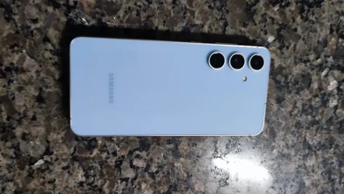 Samsung S24 FE