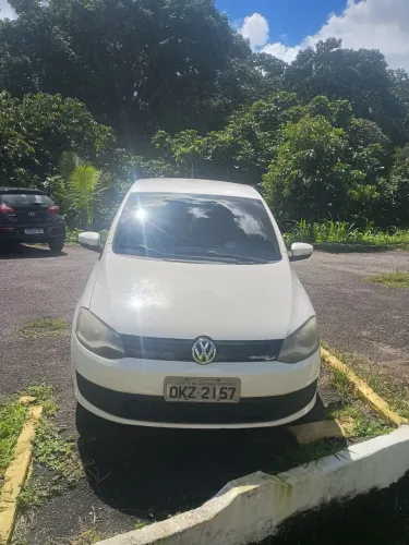 Volkswagen Fox Bluemotion 1.6 MI Total Flex 5P. 2013