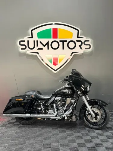 HARLEY DAVIDSON STREET GLIDE IMPECÁVEL ZERADA SUL MOTORS