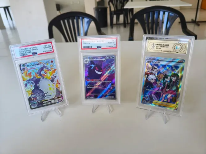 Slabs POKÉMON TCG