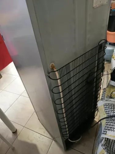Vende -se Geladeira Eletrolux