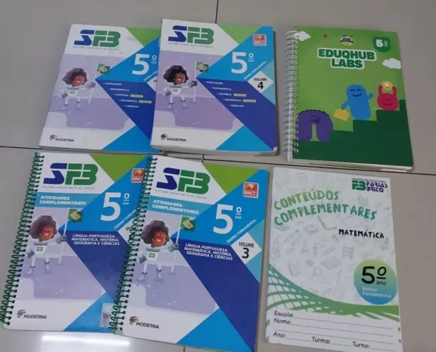 Livros 5 ano Sistema Farias Brito (SFB)!
