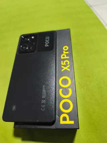 Poco X5 Pro 5G 8GB RAM / 256GB - Excelente estado