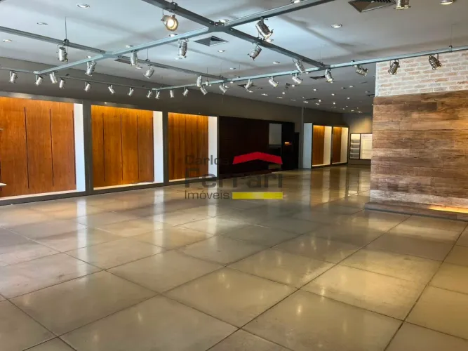 EXCELENTE OPORTUNIDADE DE GALPÃO NA VILA GUILHERME PRÓXIMO AO SHOPPING CENTER NORTE.