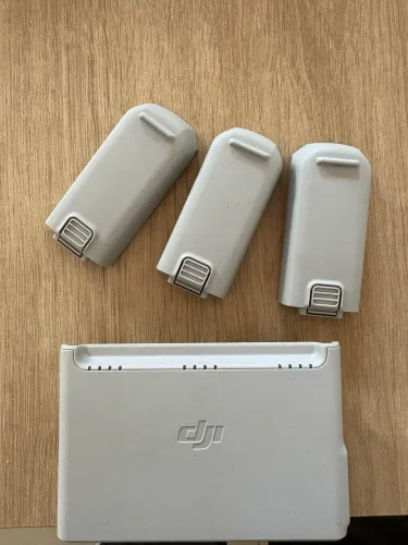 3 baterias DJI neo + hub de carregamento