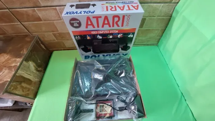 Videogame Atari 2600 Original Completo na Caixa + Jogos