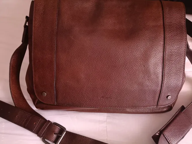 Bolsa de obro executiva em couro 