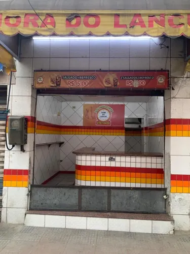 Loja para aluguel com 16 metros quadrados em Centro - Duque de Caxias - RJ