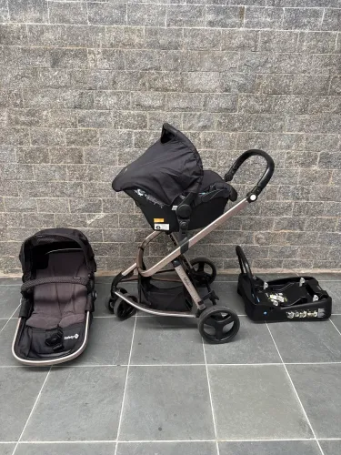 Carrinho de Bebê Safety 1st c/ Bebê Conforto e Moises