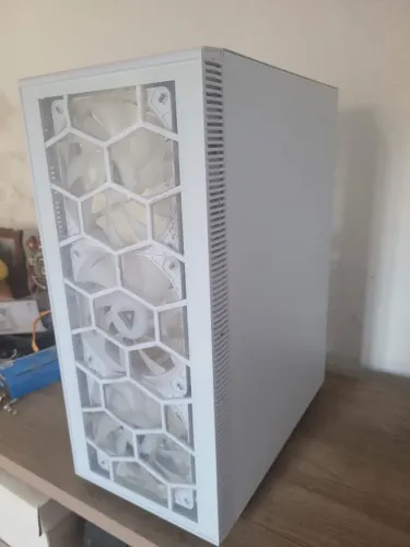 Gabinete Gamer Montech X3 Glass, Mid-Tower, ATX, Painel Frontal em Vidro, Com 3X Fans,