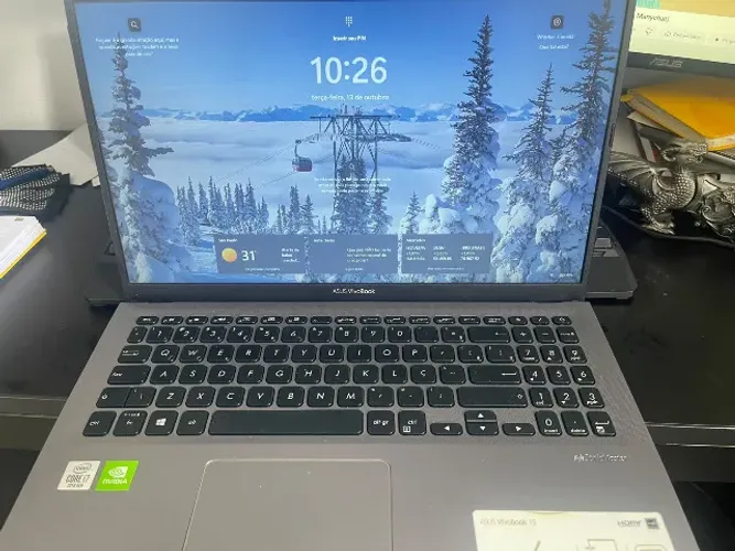 Notebook ASUS VivoBook 15 | Intel Core i7 | SSD | NVIDIA 2GB