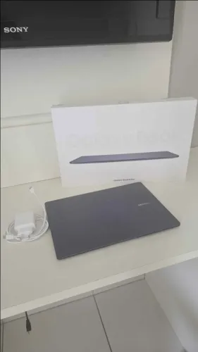 [ VENDO OU TROCO] Samsung Galaxy Book4 Pro ? Ultra Premium, Fino, Leve e Potente